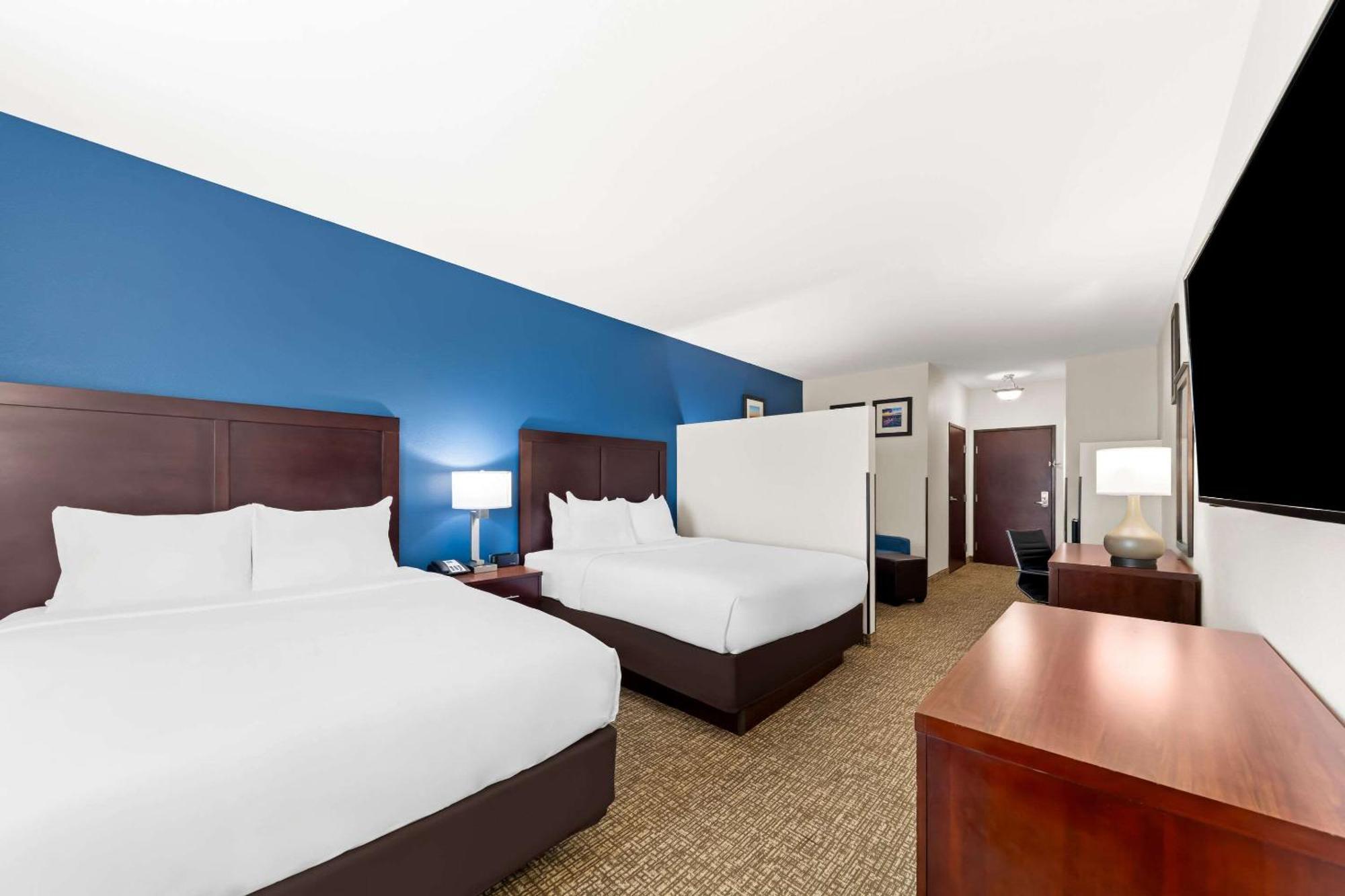 Comfort Inn & Suites Near Lake Lewisville Corinth Exterior foto